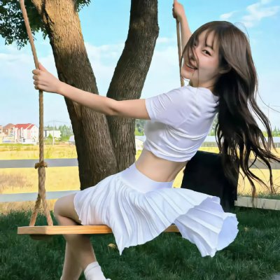 照片里的伴娘